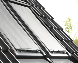 Manuální venkovní markýza RoofLITE+ MIA
