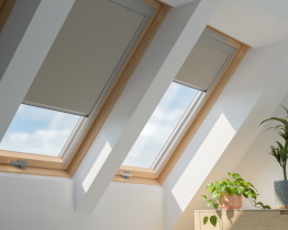 Zatemňovací rolety RoofLITE+ DUA s bočními lištami