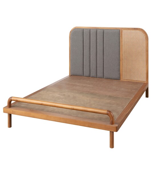 Bed Tavin 166x215x117cm
